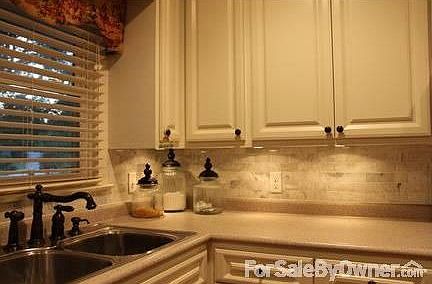 Kitchen
						:
						Additional kitchen photo.