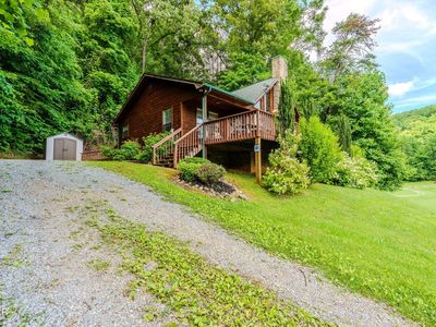 2545 Schisandra Ln, Cosby, TN, 37722