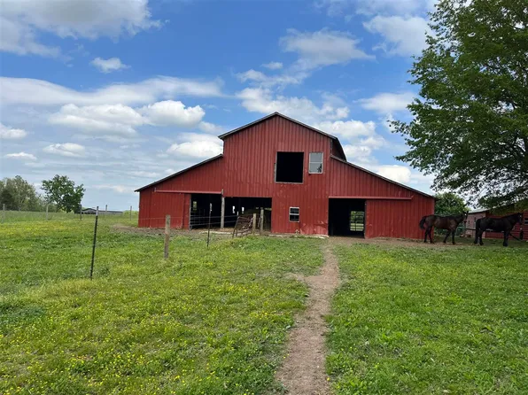 4305 Hydro Pondsville Rd, Smiths Grove, KY 42171