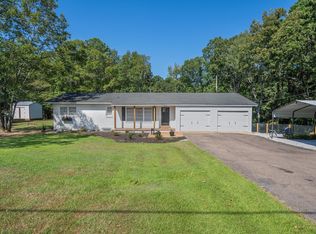 1969 Constitution Dr, Iuka, MS 38852