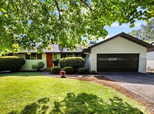 12017 155th Ave SE, Renton, WA 98059