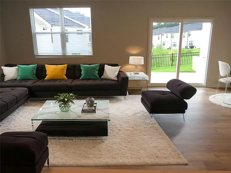 7424 Quinn Pl — Photo 4