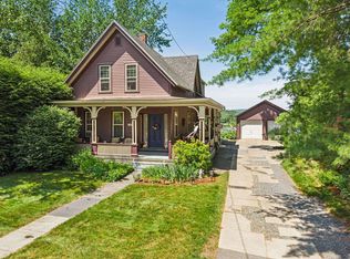 6 Pine St, Windsor, VT 05089