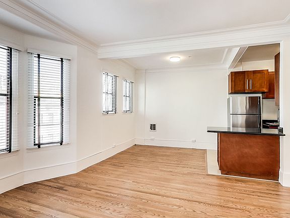 2nd image of 797 Pine St #42