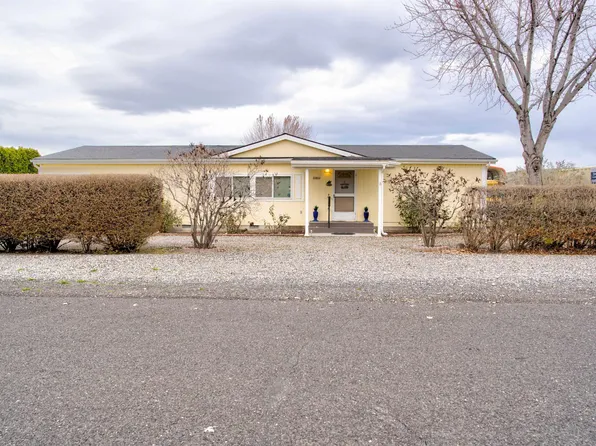 22802 E Sandstone Dr, Benton City, WA 99320