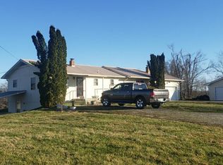 490 Anderson Rd, Monterey, TN 38574