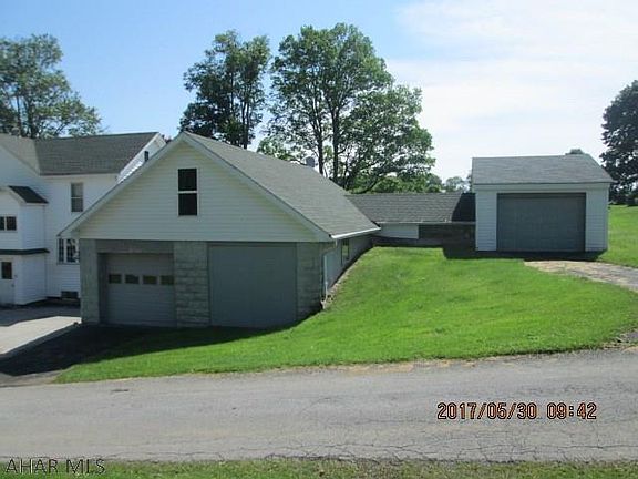 3rd image of 130 Shimko Ln