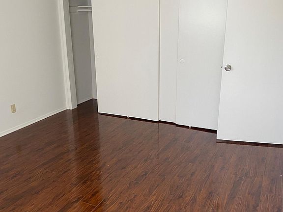 3rd image of 1229 12th St APT 8