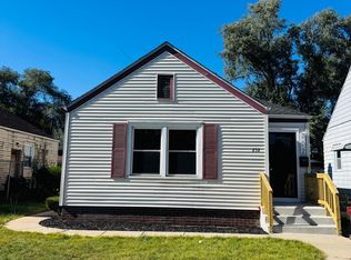 252 Taft Pl, Gary, IN 46404
