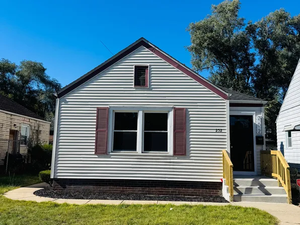 252 Taft Pl, Gary, IN 46404