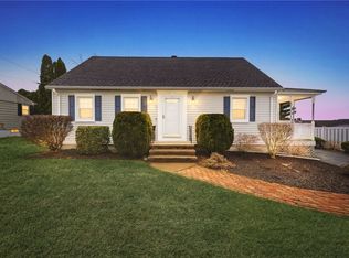 112 Jacksonia Dr, North Providence, RI 02911