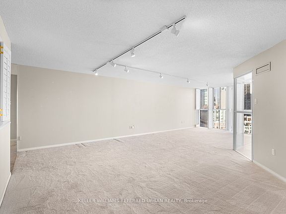 3rd image of 10 Tichester Rd #1006