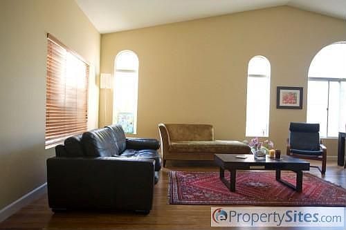4th image of 11235 Kite Hill Ln