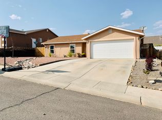 3208 Blancett Dr, Aztec, NM 87410