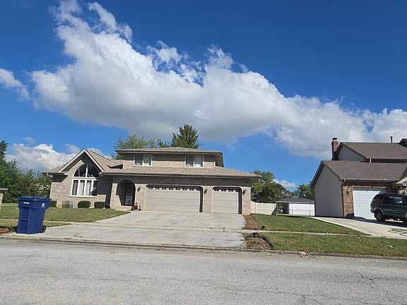 2nd image of 5846 Kathryn Ln