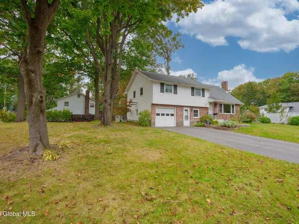 40 Merritt Drive, Rotterdam, NY 12306