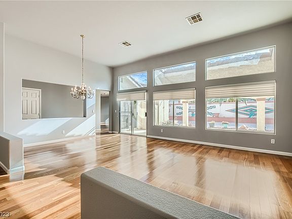 4th image of 1203 Dover Glen Dr