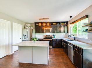 1405 Cardinal Way, Aubrey, TX 76227