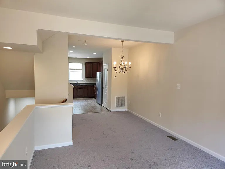 23074 Foxglove Way — Photo 4