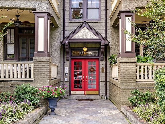 2nd image of 2711 Grove Ave #U5