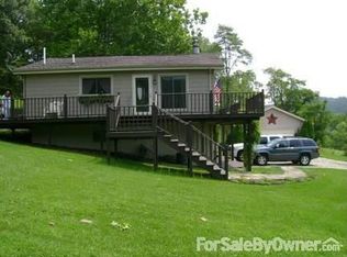 4555 Hoover Rd, Nashville, IN 47448