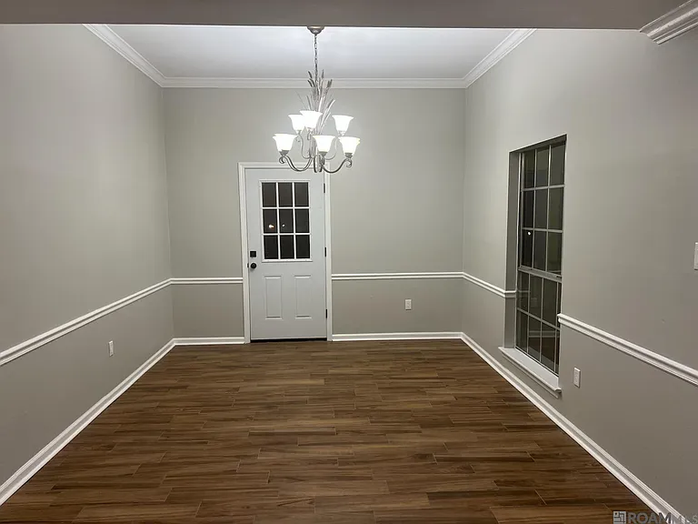 1719 Tallwood Dr — Photo 11