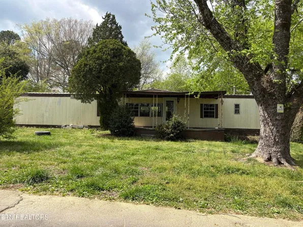 1195 Hilltop Dr NE, Cleveland, TN 37312