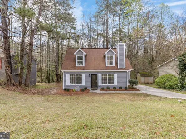 2803 Old South Dr, Jonesboro, GA 30236