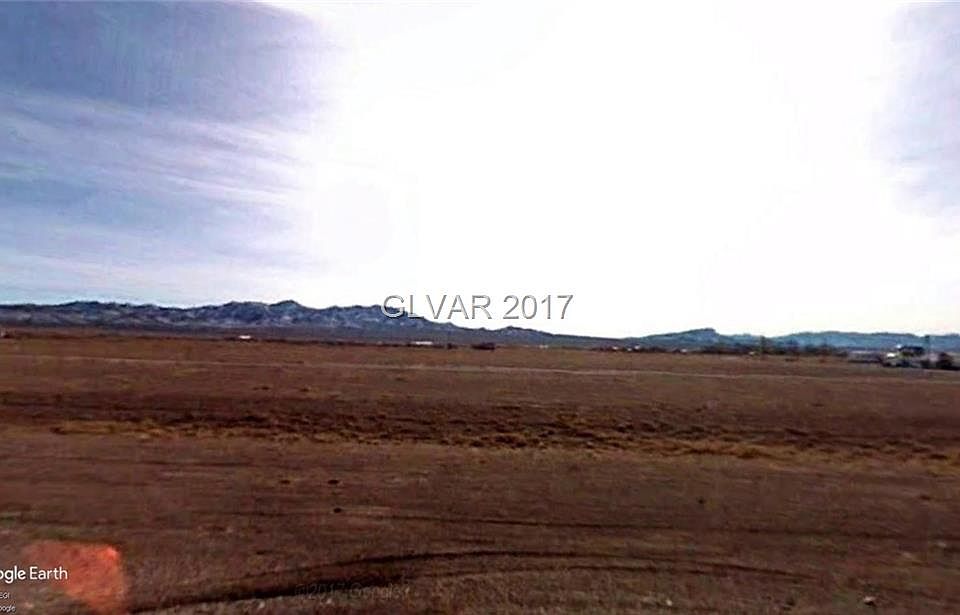 2nd image of 5290 S Valley Ave