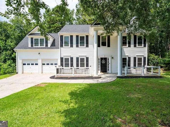 33 Essex Ln, Hiram, GA 30141