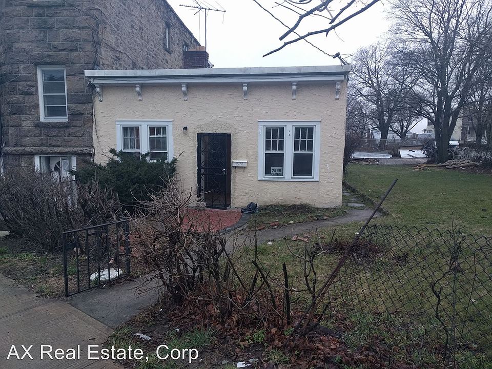 1st image of 872 Midland Ave