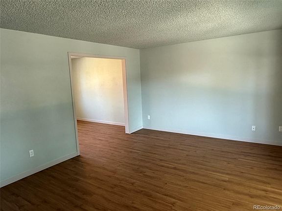 5th image of 12914 Dexter Way