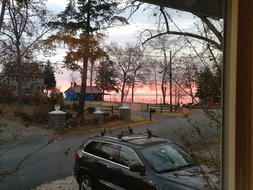 1st image of 8250 Bayside Dr