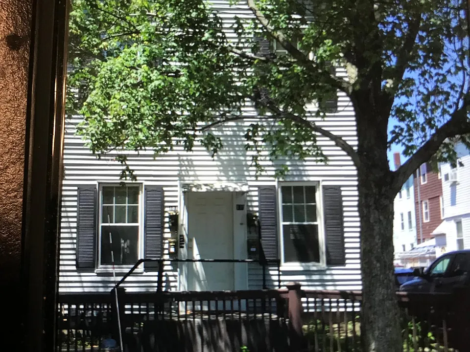 187-189 Tremont Street, Somerville exterior