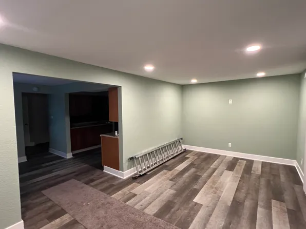 4251 Connecticut St, Gary, IN 46409