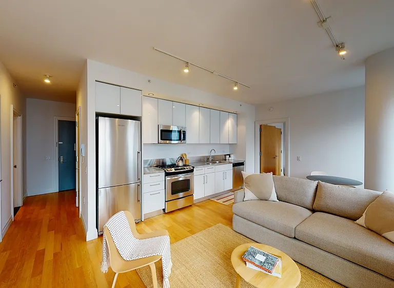 550 W 54th St #703 — Photo 1