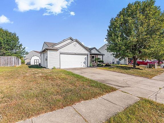 3rd image of 6411 Nightshade Dr