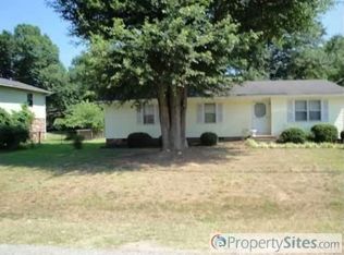 702 Davenport Rd, Simpsonville, SC 29680