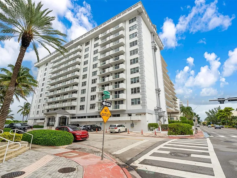 9195 Collins Ave #601 — Photo 7