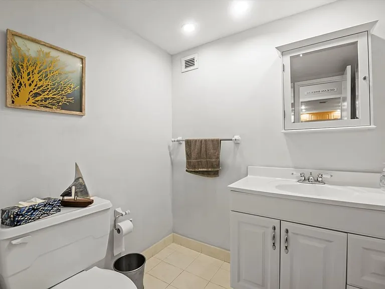 3140 S Ocean Dr #207 — Photo 5