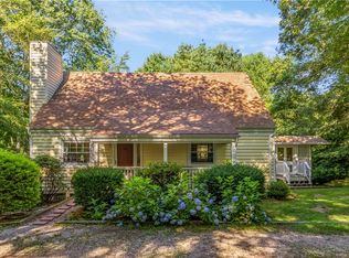 27 Gounod Rd, Westerly, RI 02891