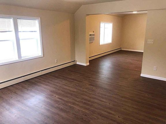 5th image of 695 S Lake Shore Dr #4