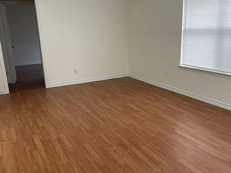 1109 Summer Wheat St — Photo 2