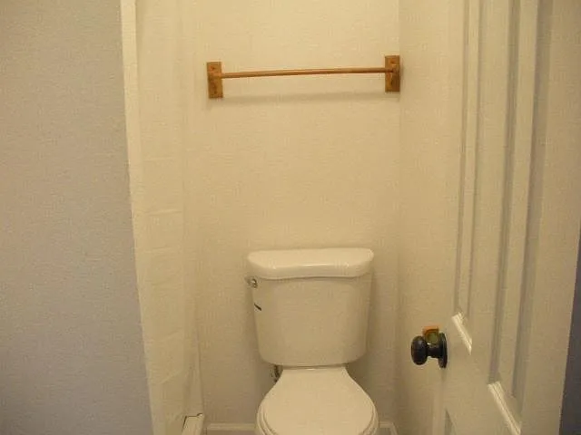 1099 Red Maple Dr #STUDIO — Photo 7