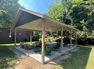 11879 Bank Rd, Conneaut Lake, PA 16316