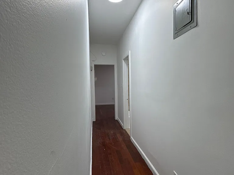 1 Arden St #2022 — Photo 6