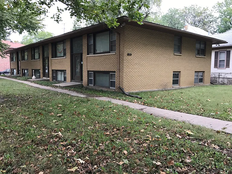 1024 E St #9 — Photo 7
