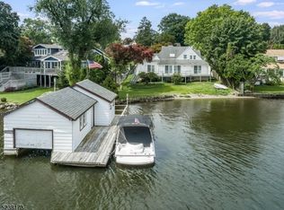 396 W Shore Trl, Sparta, NJ 07871