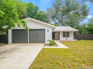 12106 La Charca St, San Antonio, TX 78233