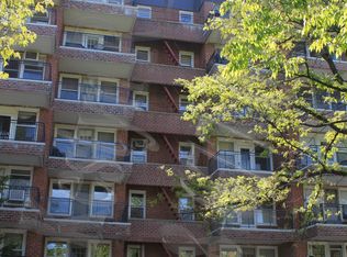 800 Ocean Pkwy #100, Brooklyn, NY 11230